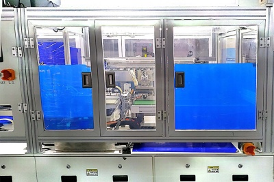 Ligne de production 10 Patching du polariseur de fond